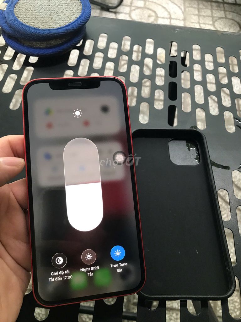 iphone 12 128g bán hay giao lưu xuống đời.. Mua bán Điện thoại tại Thành phố Thuận An Bình Dương được đăng bởi TVH hình 1