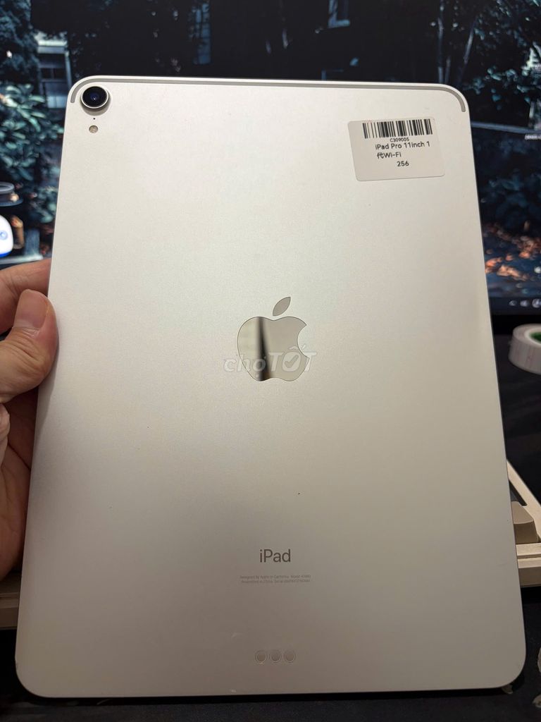 iPad Pro 2018 bản 256GB Only Wifi. Mua bán Máy tính bảng tại Quận Cầu Giấy Hà Nội được đăng bởi Hàn Trâm hình 1