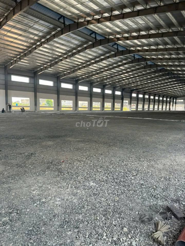 Cho thuê kho xưởng KCN Hải Sơn , Long An, KV : 5.000m2, XD : 2.500m2