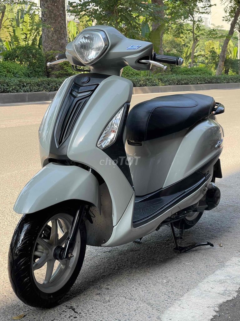 GRANDE xe 1 chủ dùng từ mới. Mua bán Xe máy tại Quận Đống Đa Hà Nội được đăng bởi Hà hình 3