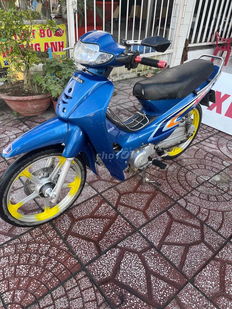 Wave nhỏ áo mới tinh mây móc êm ru chi anh em sài. Mua bán Xe máy tại Quận Cái Răng Cần Thơ được đăng bởi CẦM ĐỒ TRUNG TÍN  hình 3