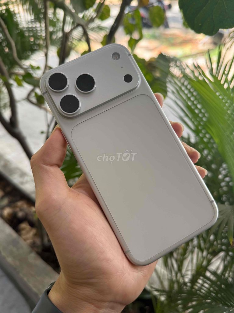 iPhone 17 Pro Max 256GB Bạc VN/A Đã sử dụng. Mua bán Điện thoại tại Thành phố Long Xuyên An Giang được đăng bởi Khải hình 1