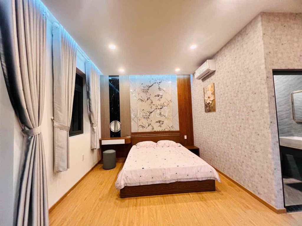 Nhà mới 2 lầu đường 12 4,48 tỷ. Mua bán Nhà ở tại Quận 12 Tp Hồ Chí Minh được đăng bởi My An hình 13