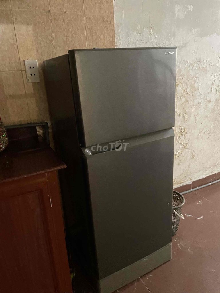 Tủ lạnh Sharp Xám. Mua bán Tủ lạnh tại Quận Hải An Hải Phòng được đăng bởi chinh pham duc hình 1