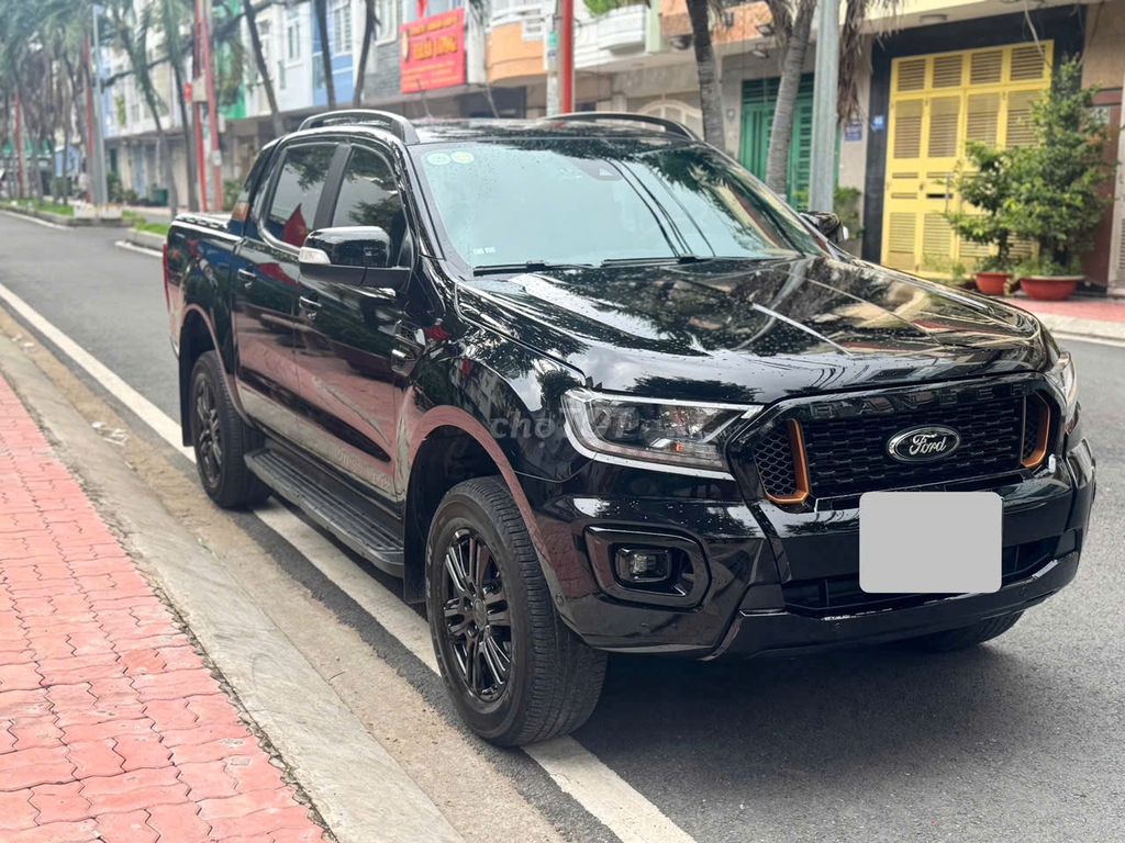 Ford Ranger Wildtrak 2.0L 4x4 AT 2021 - 36000 km. Mua bán Ô tô tại Quận 4 Tp Hồ Chí Minh được đăng bởi Trần Hoàng Long hình 3