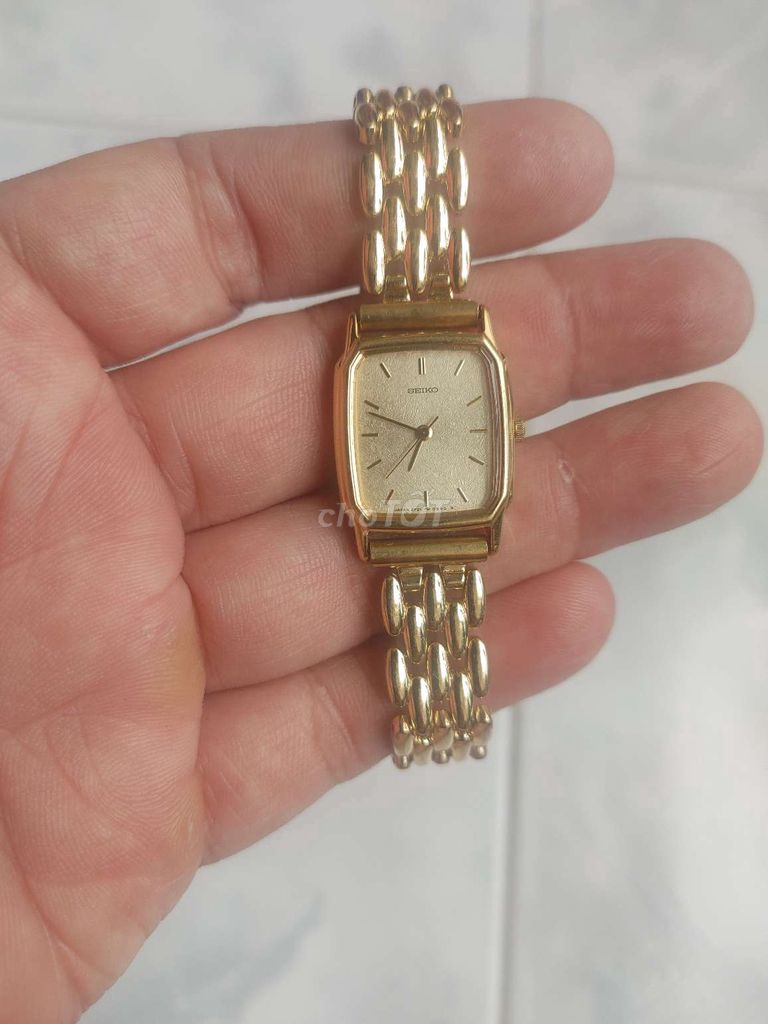 Đồng hồ đeo tay Seiko Nữ Mạ vàng. Mua bán Đồng hồ tại Quận Bình Thạnh Tp Hồ Chí Minh được đăng bởi Nguyen Bich Lien hình 1