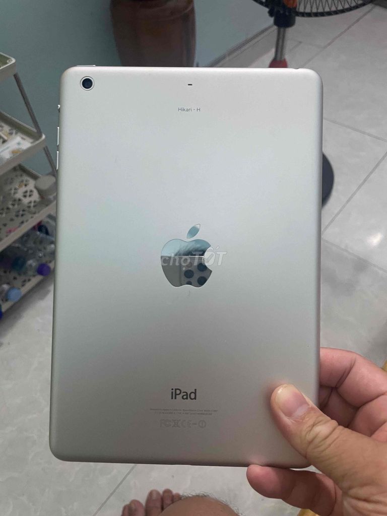 Apple iPad Mini 2 Bạc. Mua bán Máy tính bảng tại Thành phố Điện Biên Phủ Điện Biên được đăng bởi Lý Trung Trường hình 1