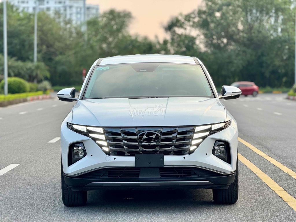 Hyundai Tucson 2.0 AT Đặc Biệt  2023