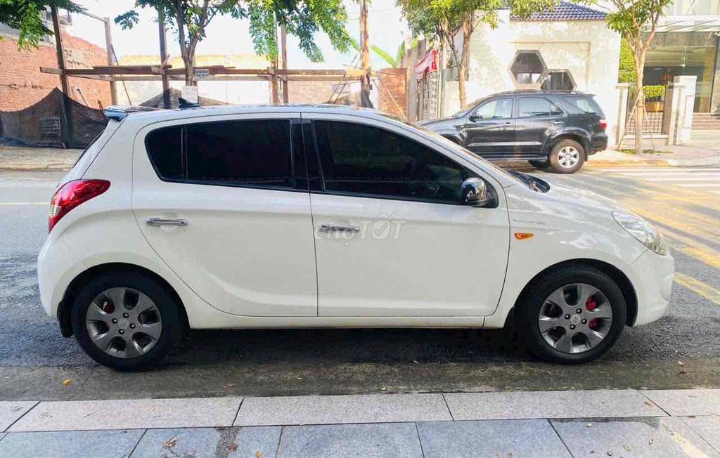 Hyundai i20 2011 Hatchback. Mua bán Ô tô tại Thành phố Biên Hòa Đồng Nai được đăng bởi Trường hình 3