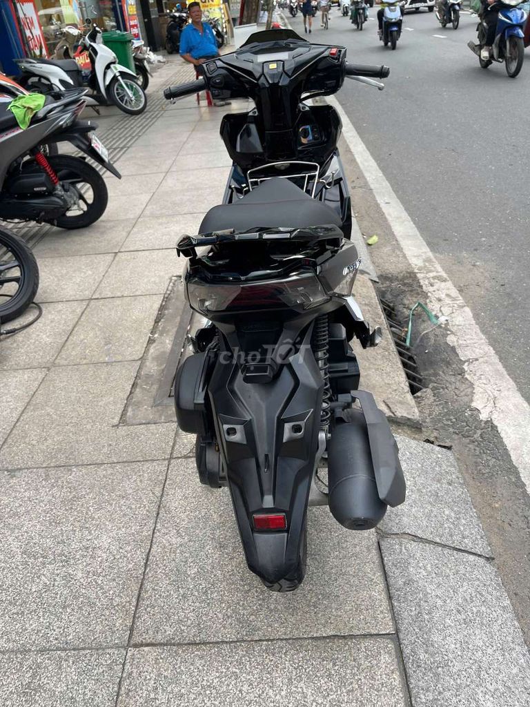 Хонда Air Blade 150 ABS 2022 Новый черный 90%