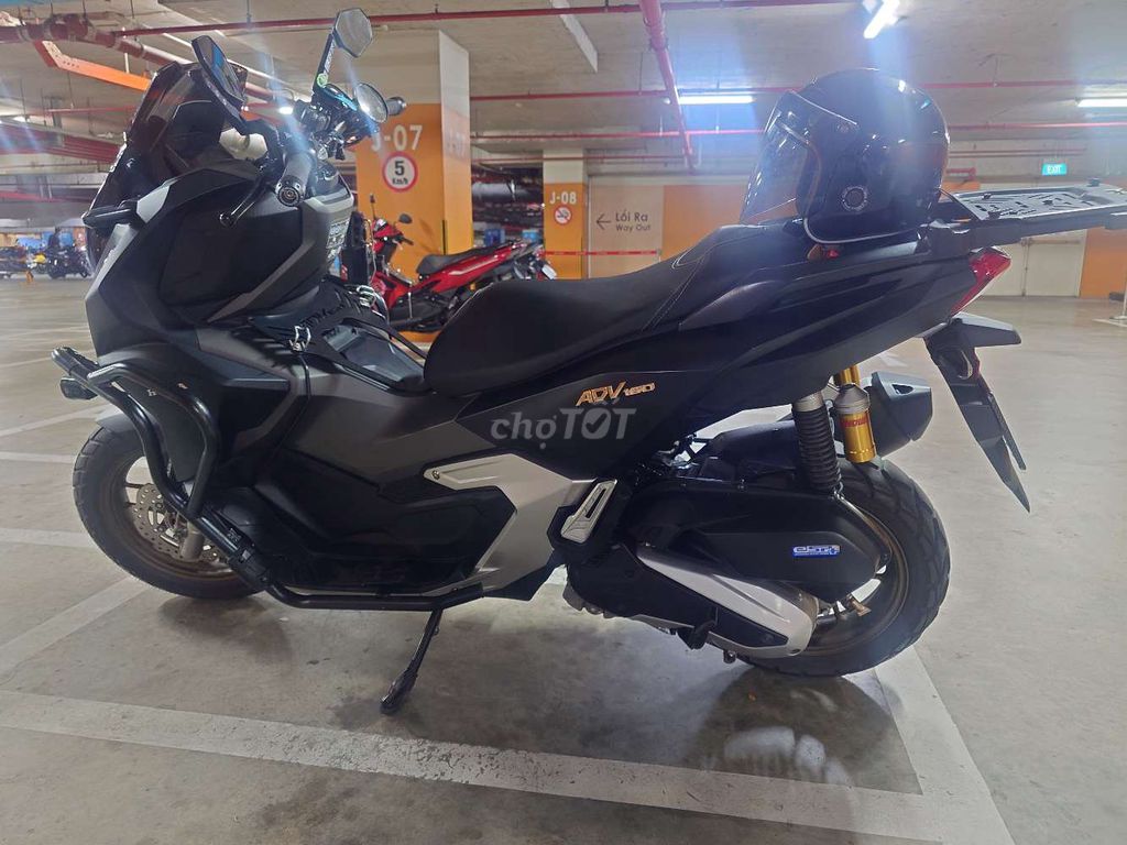 Honda ADV160 10/2025 Черный