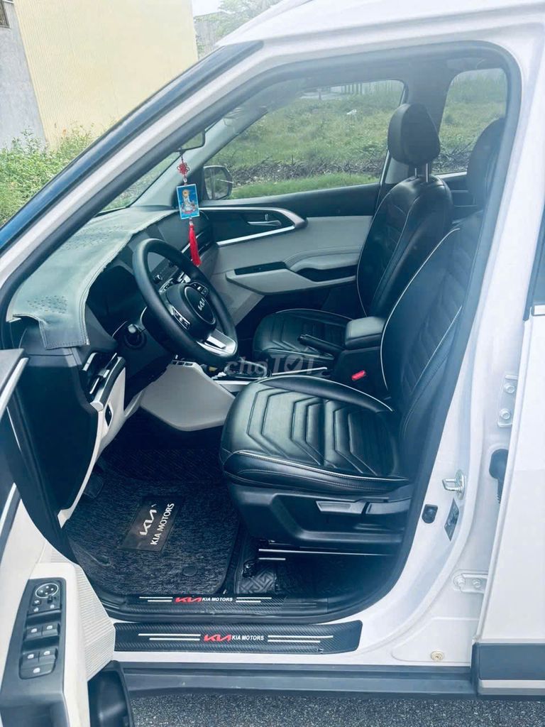 Kia Carens 2024 1.5G Luxury - 16000 km. Mua bán Ô tô tại Thành phố Quảng Ngãi Quảng Ngãi được đăng bởi Đặng Văn Viết hình 16