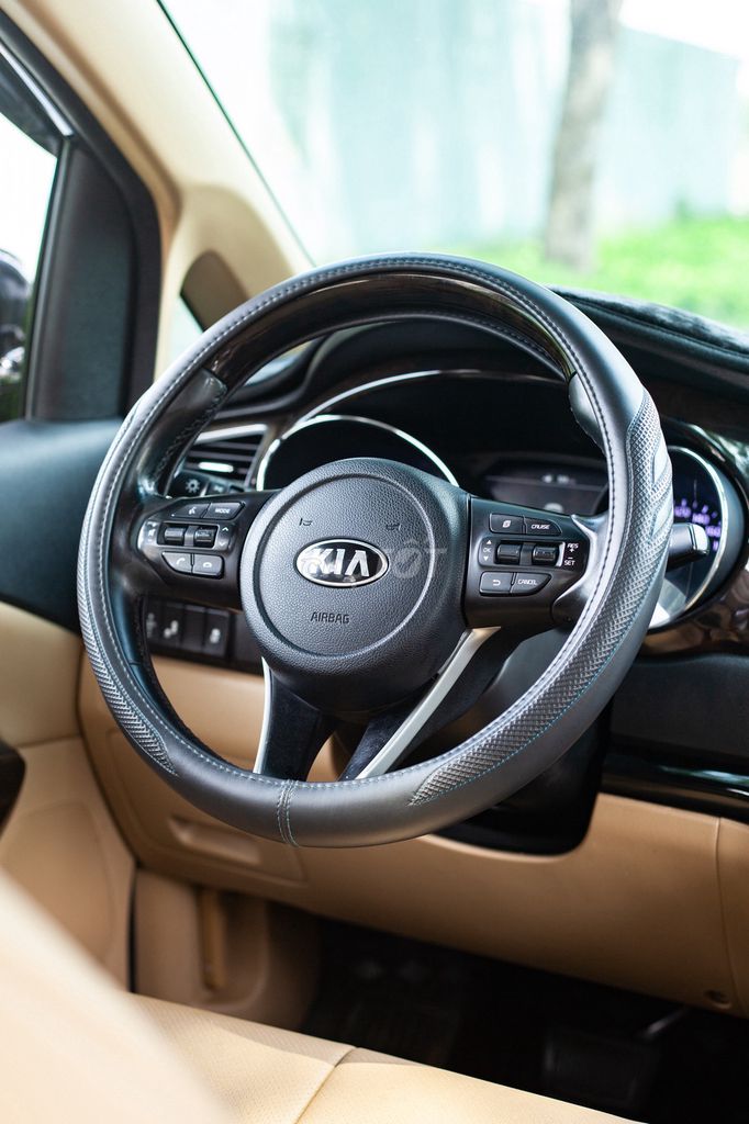 Kia Sedona 2.2 DAT Signature 2020. Mua bán Ô tô tại Thành phố Thủ Đức Tp Hồ Chí Minh được đăng bởi H2T Auto hình 17