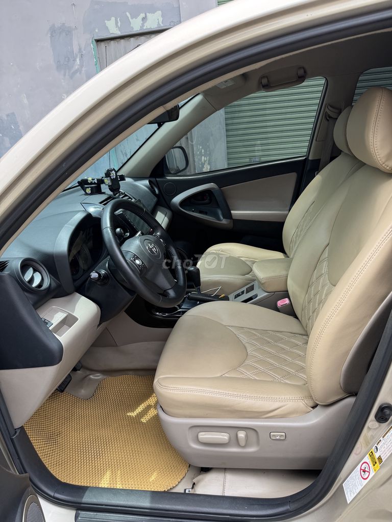 Toyota RAV4 model 2008 Máy 3.5 Bản Limited. Mua bán Ô tô tại Quận Tân Phú Tp Hồ Chí Minh được đăng bởi Nhứt Hào hình 8