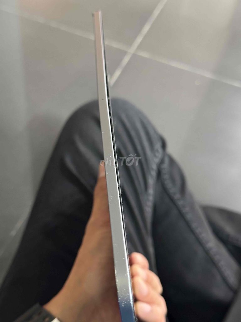 Ipad Pro 12.9 2018 Wifi only. Mua bán Máy tính bảng tại Huyện Bình Chánh Tp Hồ Chí Minh được đăng bởi Tin hình 5