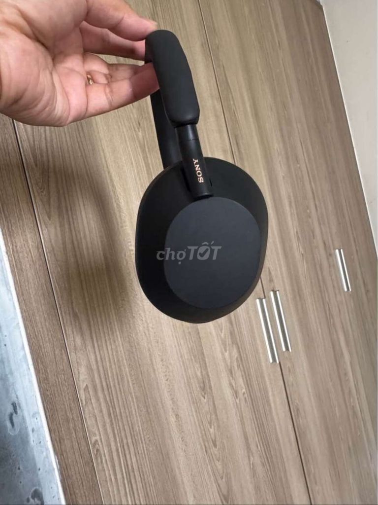 Tai nghe Sony WH-1000XM5 Đen Đã sử dụng. Mua bán Tivi, Âm thanh tại Quận 4 Tp Hồ Chí Minh được đăng bởi Hoàng Phát hình 1