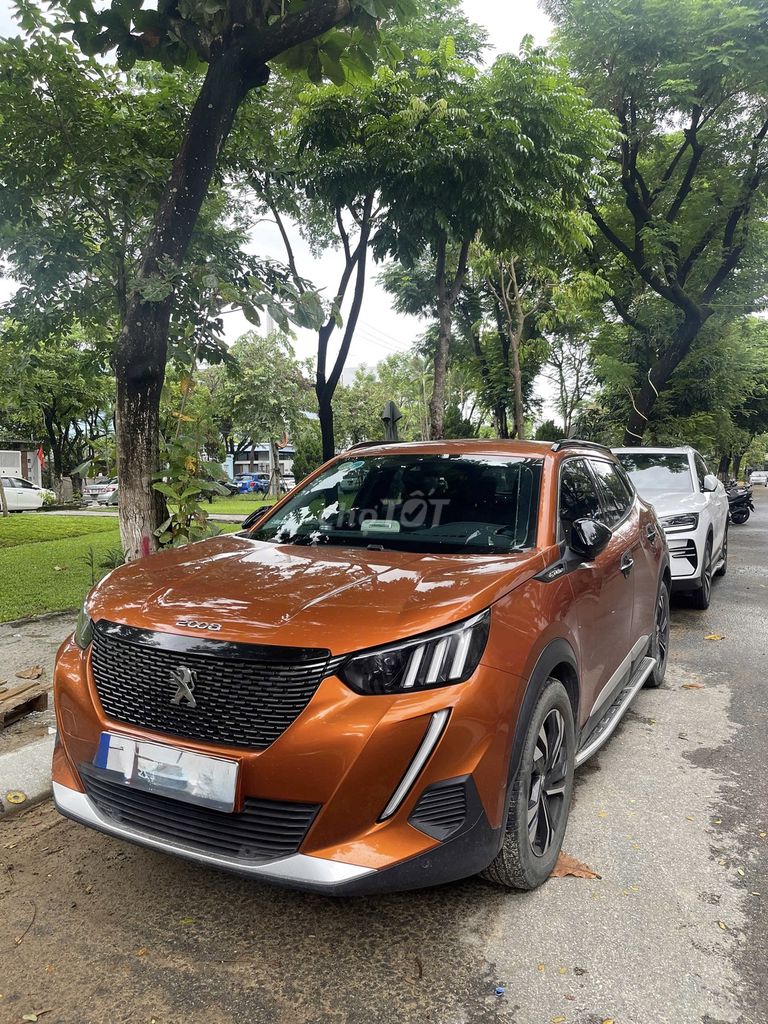 Peugeot 2008 2022 GT Line 1.2 AT - 35000 km. Mua bán Ô tô tại Quận Hải Châu Đà Nẵng được đăng bởi Phan Ly Na hình 2