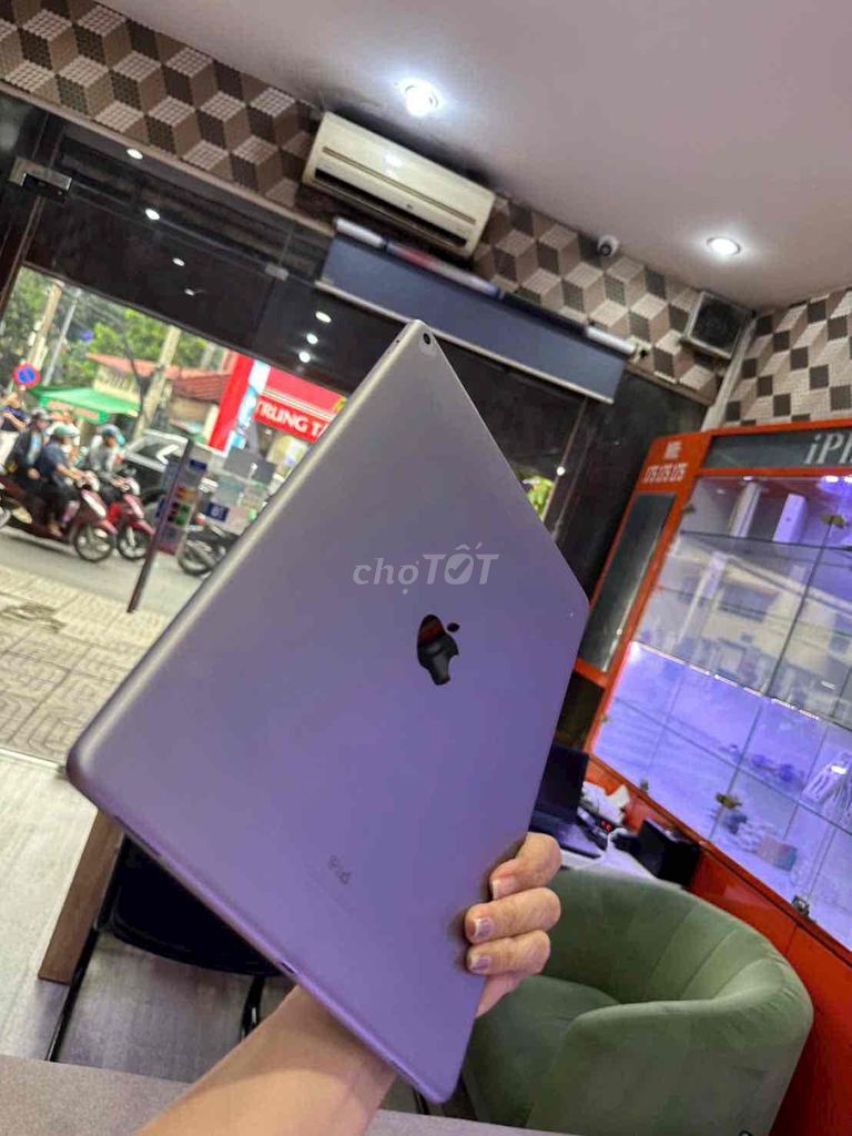 ipad pro 12.9inch 2015 gray 32gb wifi zin all. Mua bán Máy tính bảng tại Quận 3 Tp Hồ Chí Minh được đăng bởi Nam Á Mobile hình 1