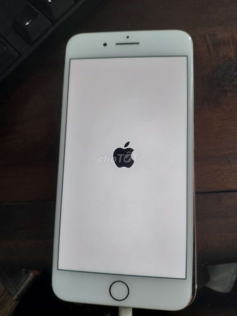 Apple iPhone 8 Plus Vàng Đã sử dụng. Mua bán Điện thoại tại Thành phố Thủ Dầu Một Bình Dương được đăng bởi Mr Lợi hình 1