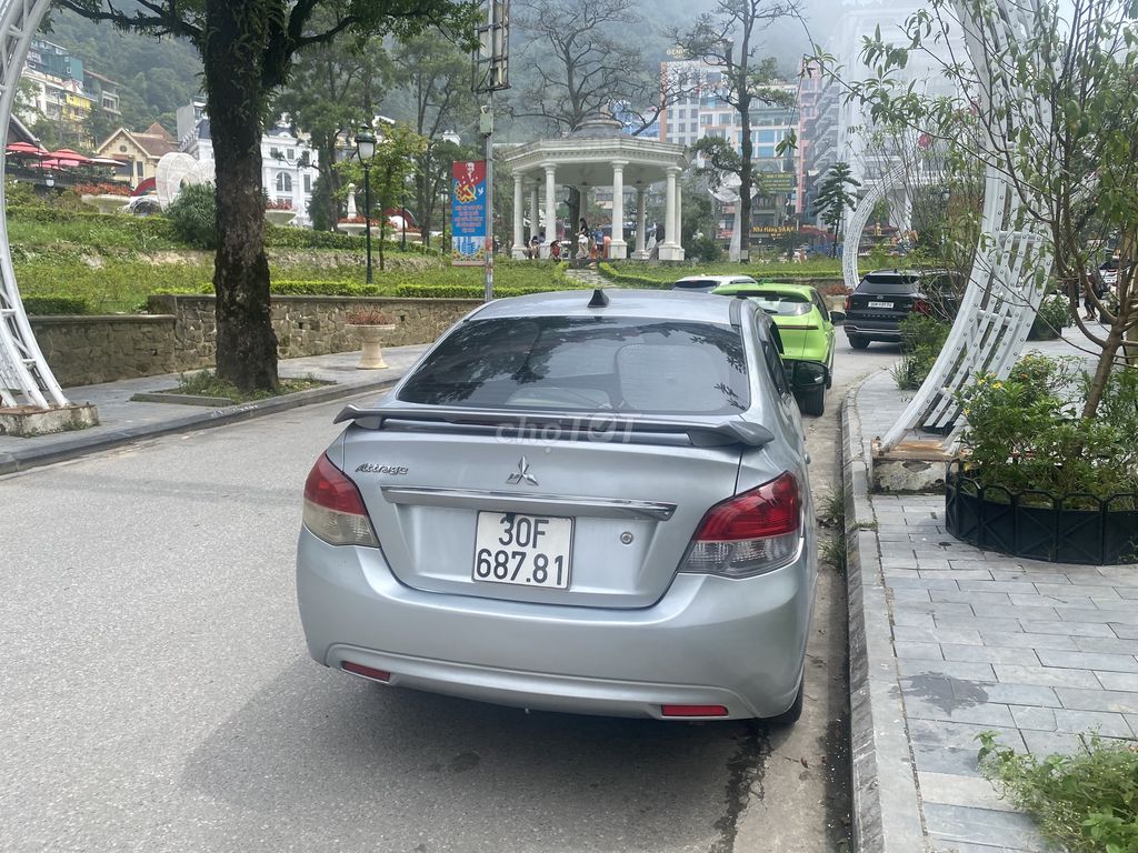 Mitsubishi Attrage 2018 1.2 MT - 355555. Mua bán Ô tô tại Quận Long Biên Hà Nội được đăng bởi Xuan Thuy Nguyen hình 1