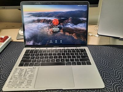 Macbook Air 2019 i5 8/256 cũ. Mua bán Laptop tại Quận Ba Đình Hà Nội được đăng bởi Dương Quang Việt
