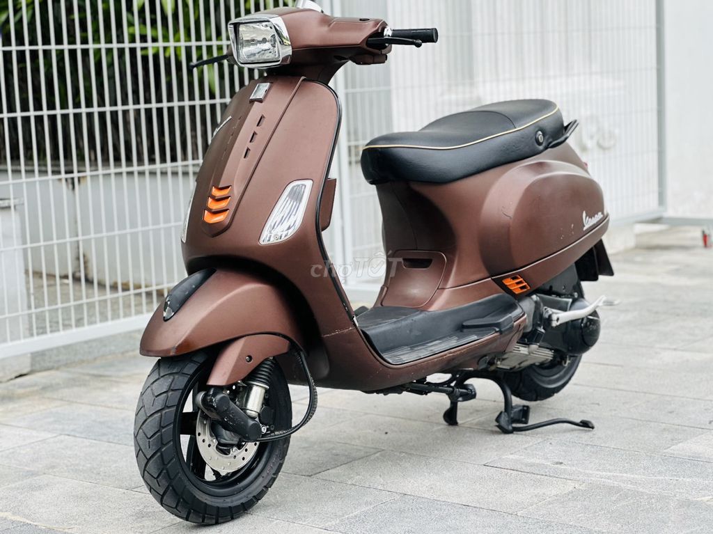 PIAGGIO VESPA S 125 IE NÂU ĐÈN VUÔNG BIỂN 29