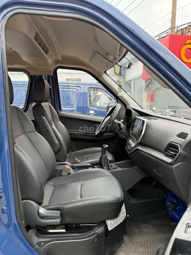 VAN V8 5 Chỗ Lướt 800kg Hỗ trợ Vay Góp. Mua bán Xe tải, xe ben tại Quận 12 Tp Hồ Chí Minh được đăng bởi TỔNG ĐẠI LÝ XE TẢI MIỀN NAM hình 5