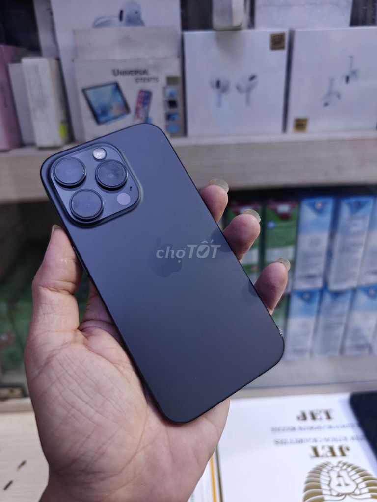 Apple iPhone 15 Pro Xám 87%. Mua bán Điện thoại tại Quận Bình Tân Tp Hồ Chí Minh được đăng bởi H T T hình 1