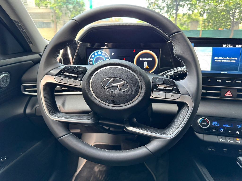 Hyundai Elantra 1.6 đặc biệt 2024. Mua bán Ô tô tại Quận Long Biên Hà Nội được đăng bởi PHÚC LÂM  AUTO hình 9