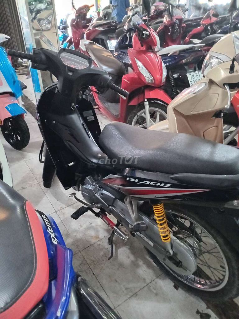 Bán xe trả góp 0đ bao nọ xấu. Mua bán Xe máy tại Quận Bình Tân Tp Hồ Chí Minh được đăng bởi Cường phát  hình 2