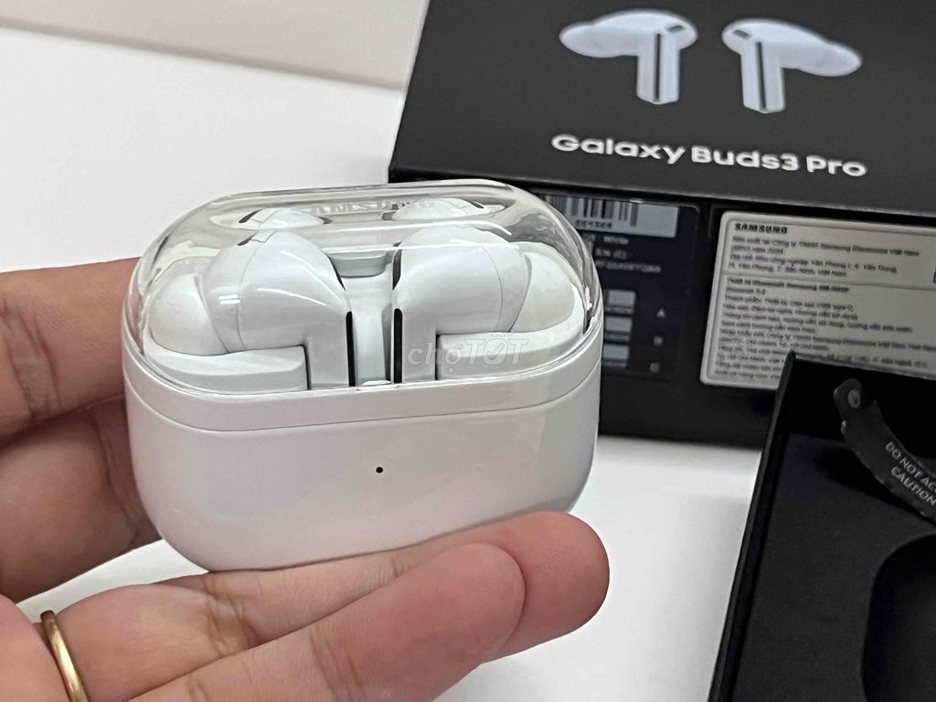 Tai nghe Samsung Buds 3 Pro Trắng. Mua bán Tivi, Âm thanh tại Quận 6 Tp Hồ Chí Minh được đăng bởi Đinh Trọng Hòa hình 1