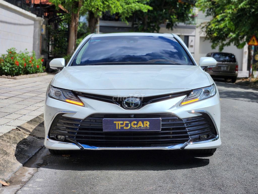 Toyota Camry 2022 2.5Q - 30000 km