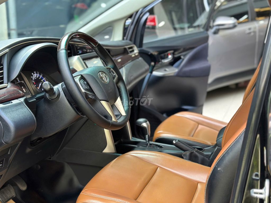 Innova 2018 Venturer, Xe Gia đình Ít Đi,Xe Zin Đẹp. Mua bán Ô tô tại Quận Gò Vấp Tp Hồ Chí Minh được đăng bởi Xe Toyota Cũ Chính Hãng hình 6