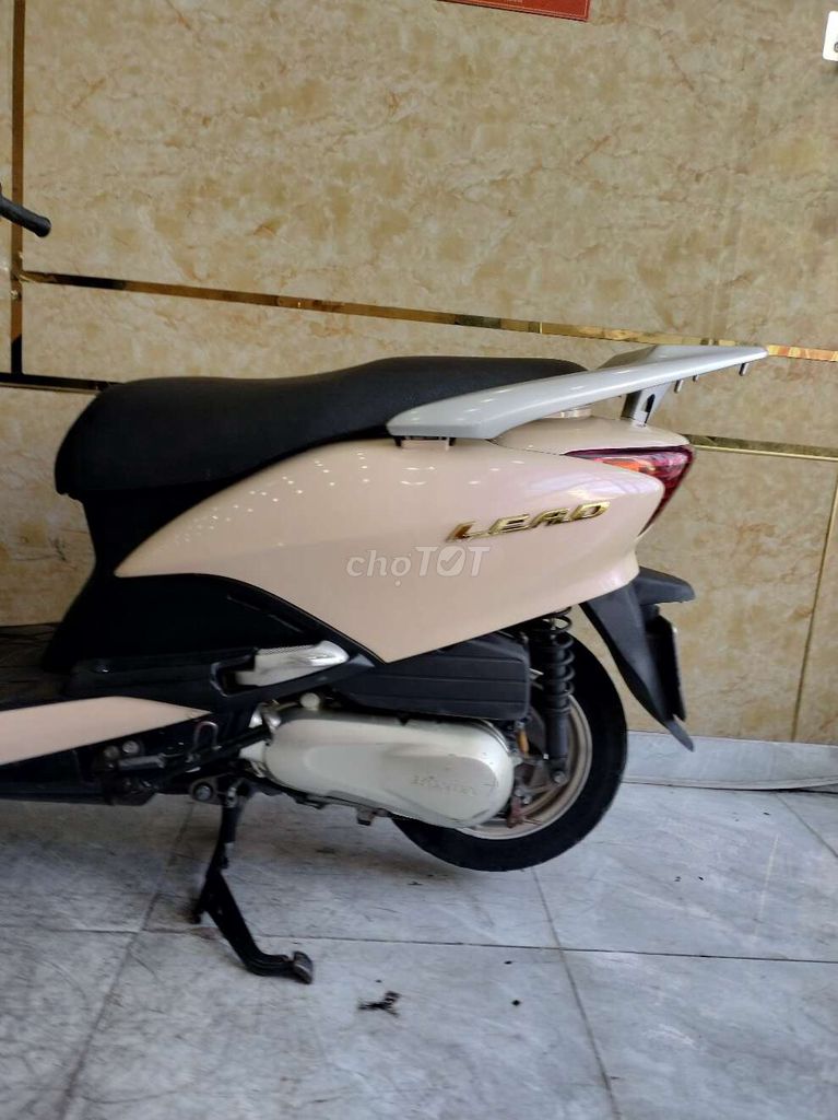 LEAD FI 2010 ,Xe Đẹp Máy Bao Êm Mạnh. Mua bán Xe máy tại Quận 12 Tp Hồ Chí Minh được đăng bởi Duy Khánh hình 2