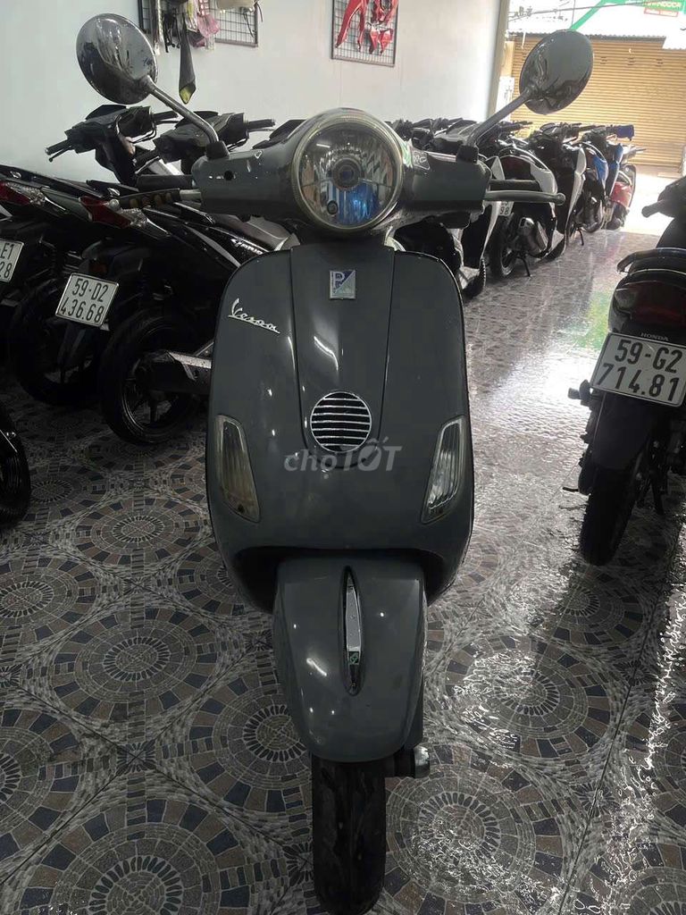 Vespa lx 125