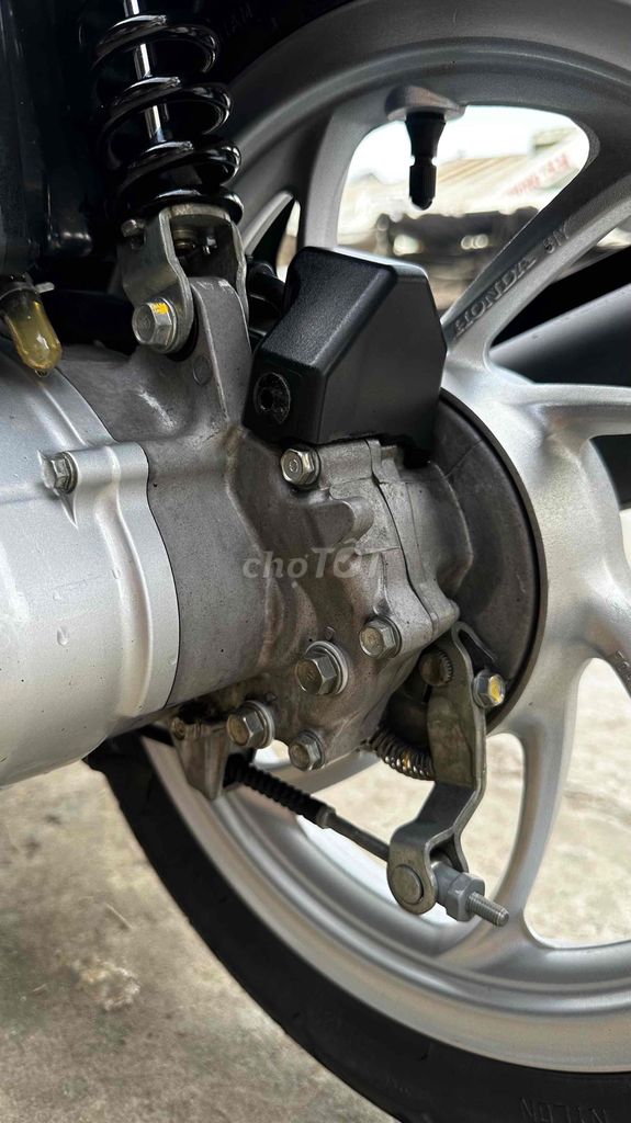 Honda Vision 2023 trắng đen ( hỗ trợ góp ). Mua bán Xe máy tại Huyện Chợ Mới An Giang được đăng bởi Cửa hàng xe Thiên Phước 2 hình 6