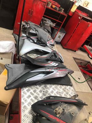 bộ  nhựa Winner X Nhựa Xám Đã qua sử dụng. Mua bán Phụ tùng xe tại Quận Sơn Trà Đà Nẵng được đăng bởi thuy