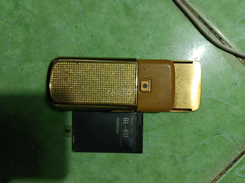 Nokia 8800 4G Vàng. Mua bán Điện thoại tại Quận 12 Tp Hồ Chí Minh được đăng bởi Duy Dang hình 1