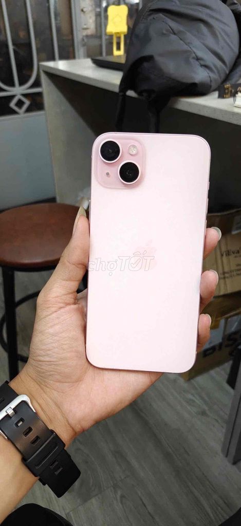 Apple iPhone 15 Plus 128GB Hồng. Mua bán Điện thoại tại Quận 7 Tp Hồ Chí Minh được đăng bởi Trâm bán táo  hình 1