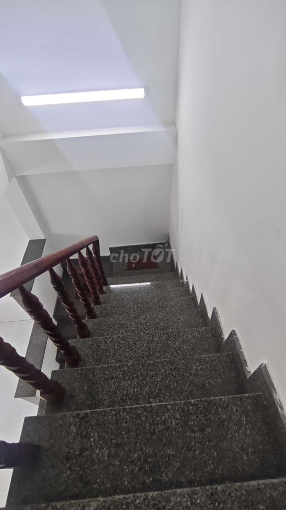 Срочно дом в Районе 12 у границы с Говапом – 64м² – 2 этажа