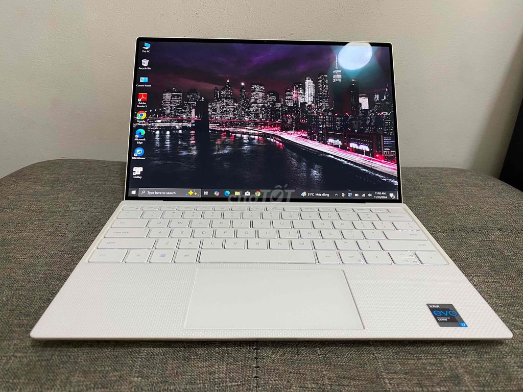 Dell XPS 9310 I7 1185G7/16/512/4K+ Touch White