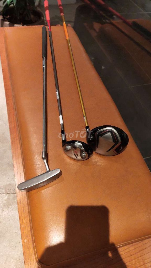 Gậy golf Taylormade Kim loại. Mua bán Đồ thể thao, Dã ngoại tại Quận Ba Đình Hà Nội được đăng bởi Hoàng hình 1