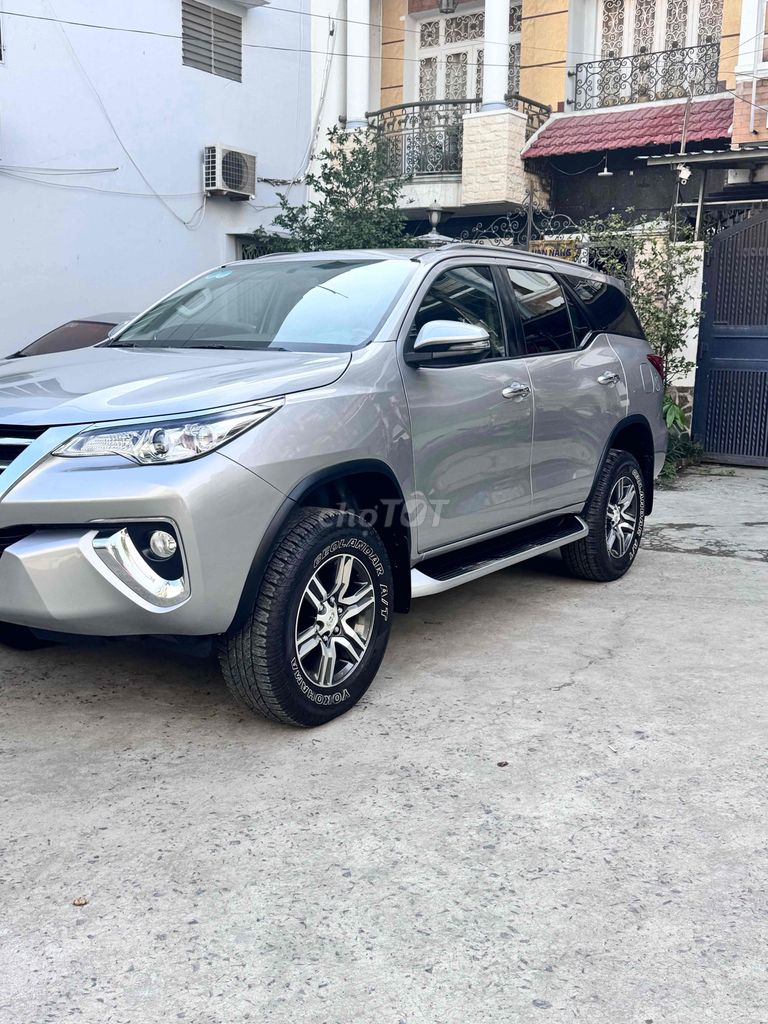 TOYOTA FORTUNER 2019 XĂNG TỰ ĐỘNG