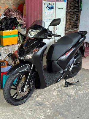 Sh150/2012 lên áo Ý chính chủ biển sài gòn