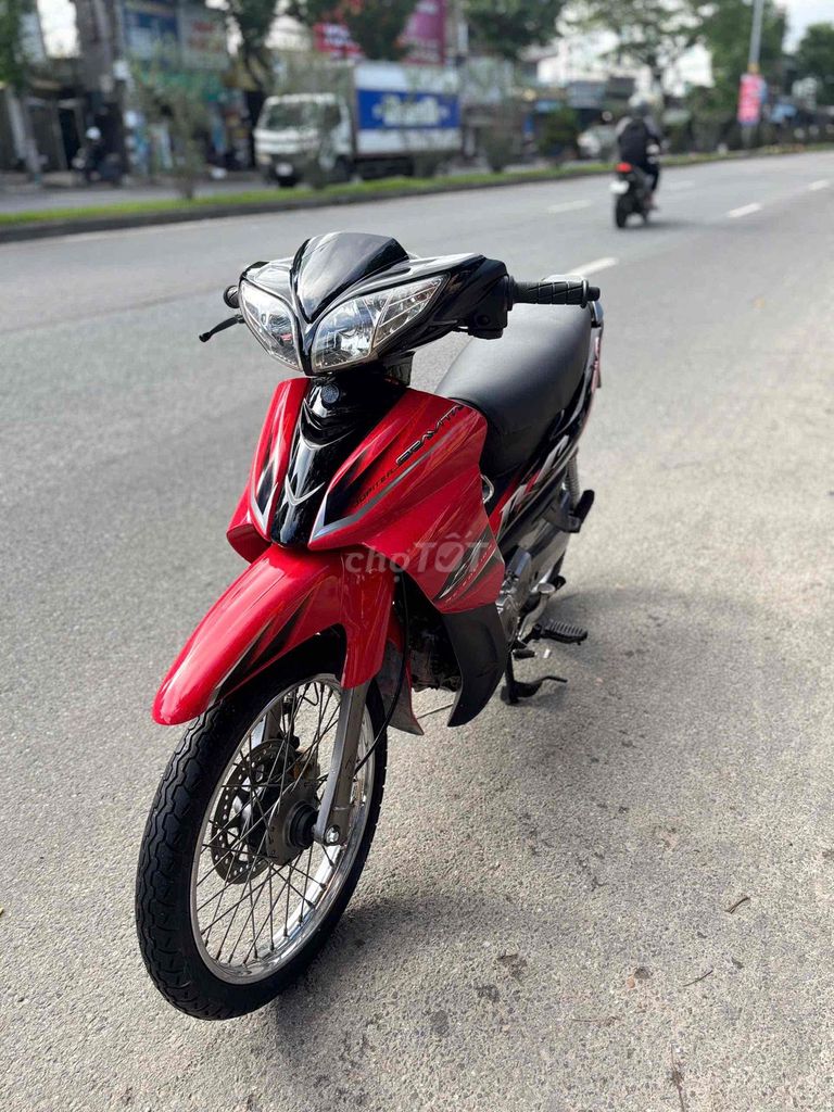 Yamaha Jupiter gravitar RC đỏ đen ,bs 43. Mua bán Xe máy tại Quận Liên Chiểu Đà Nẵng được đăng bởi quang chuyên hình 3