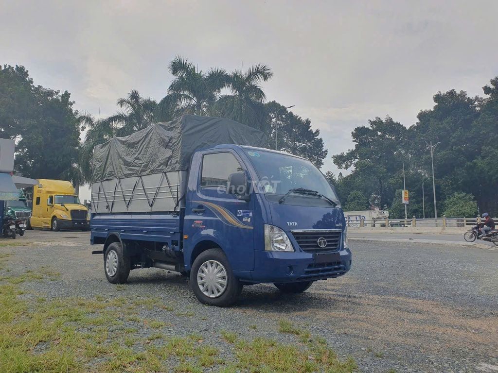 TATA Super 1,2 tấn máy Dầu - Mui Bạt mới 100%