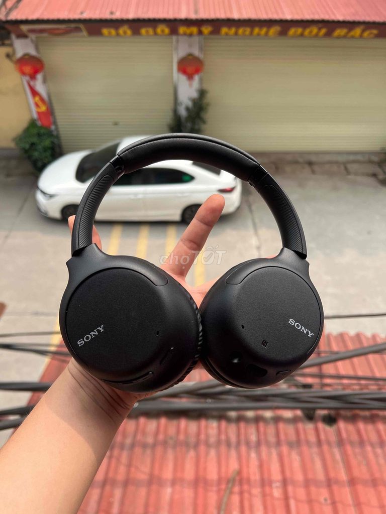 Tai nghe Sony chụp tai Đen WH CH710N. Mua bán Tivi, Âm thanh tại Huyện Yên Phong Bắc Ninh được đăng bởi Huy hình 1