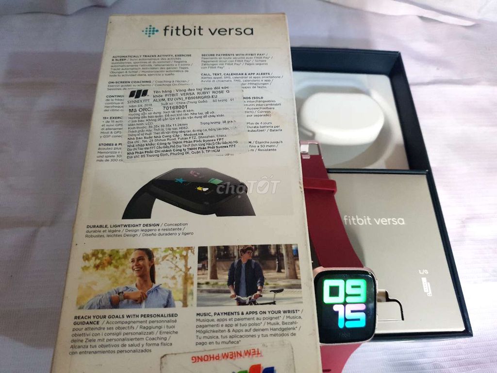 Bán Đồng hồ thông minh Fibit vesa của Mỹ