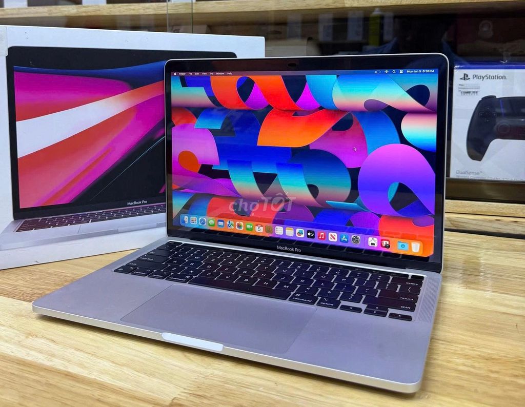 Siêu Phẩm MacBook Pro M2: 16GB/256GB, Giá Sốc. Mua bán Laptop tại Thành phố Qui Nhơn Bình Định được đăng bởi TTCenter 484 NÚI THÀNH hình 1
