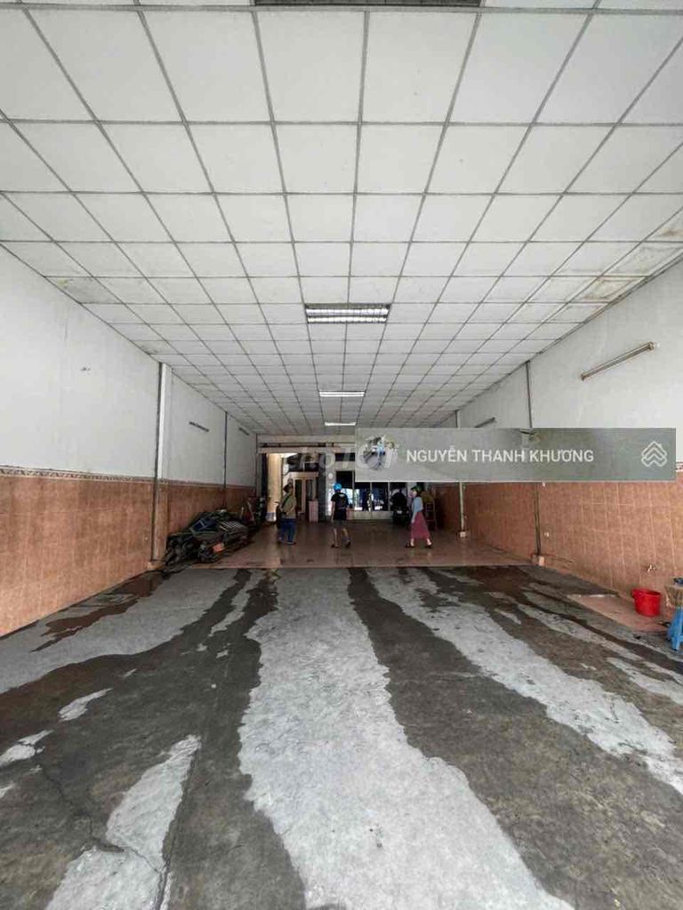 Аренда дома на первой линии (8x35м) Ле Куанг Динь, район 1, Говап